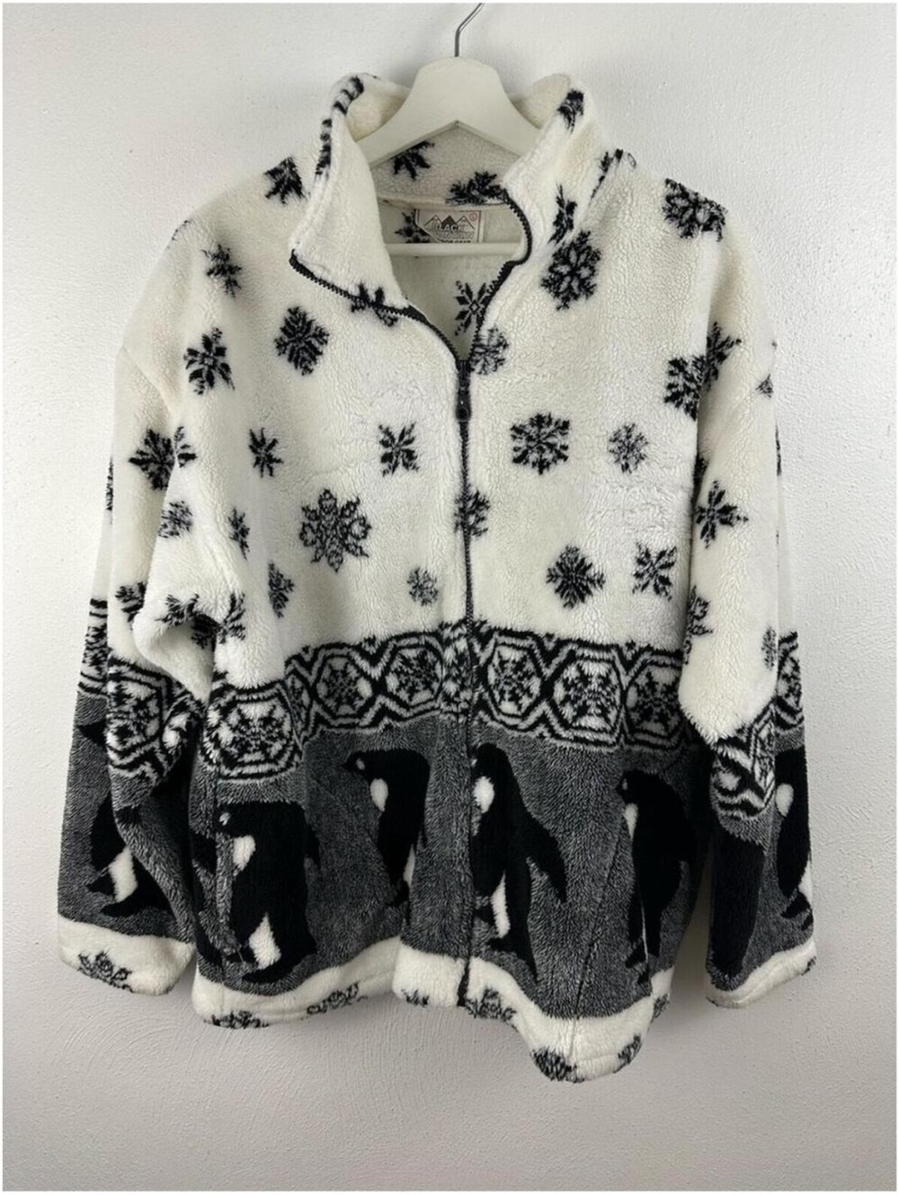 Vintage Black Mountain Women’s Fleece Penguin Snowflake Jacket Size L